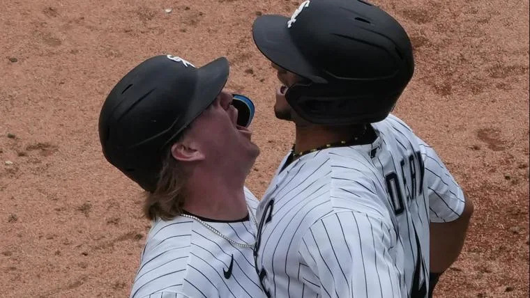 Why White Sox are trading with Rockies for Gold Glove outfielder Brenton Doyle
