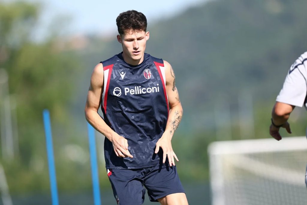 Training resumes, Vitik partially back with the group