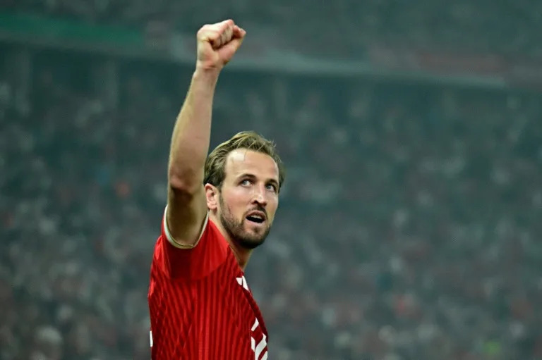 Golden Shoe winner Kane hopes for Ballon d’Or after ‘best season ever’