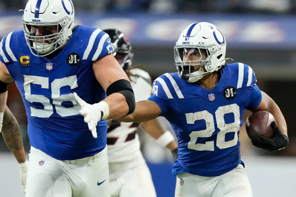Ex-Badgers star Jonathan Taylor second-highest-paid NFL running back