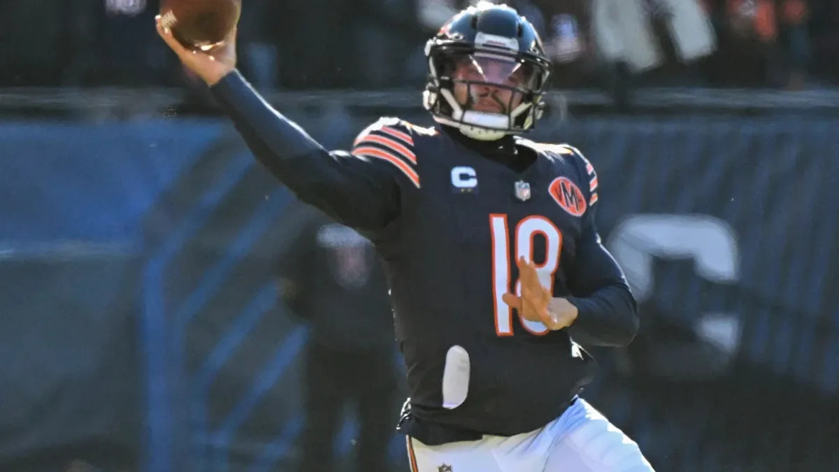 Caleb Williams injury update: Bears QB goes down in game against Vikings