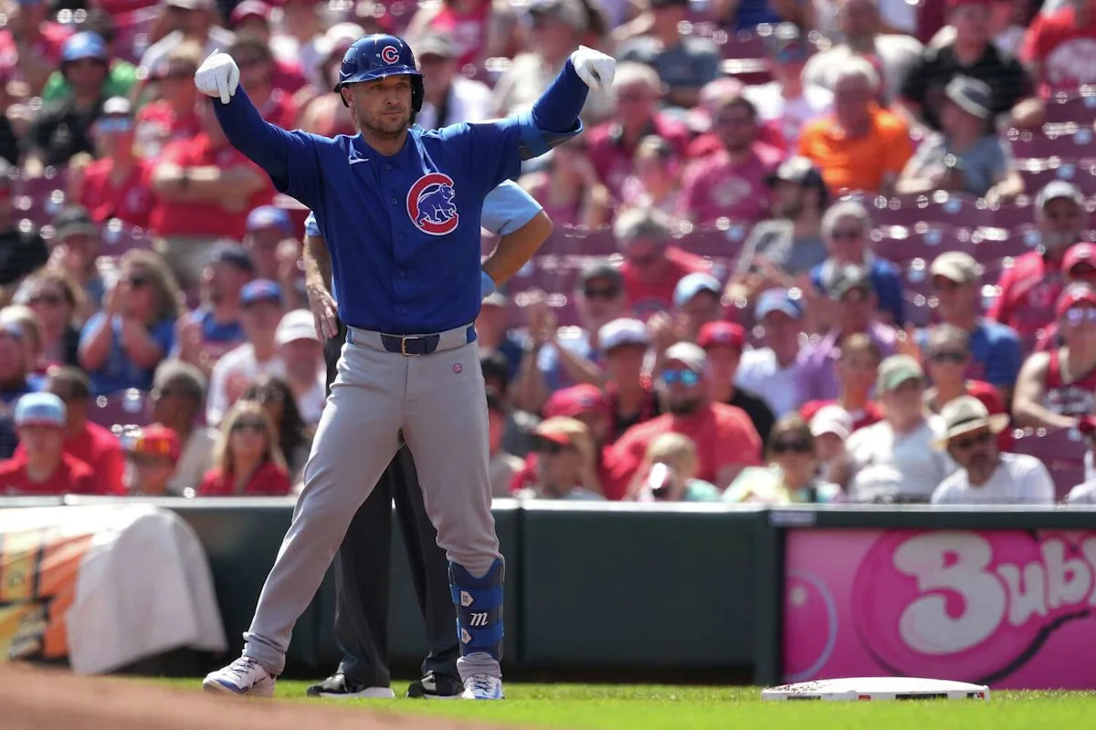 Cubs’ Alex Bregman posts gruesome photo of his face after getting hit by foul ball