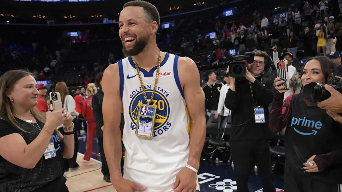 Stephen Curry is set to play his entire career with the Warriors with latest extension