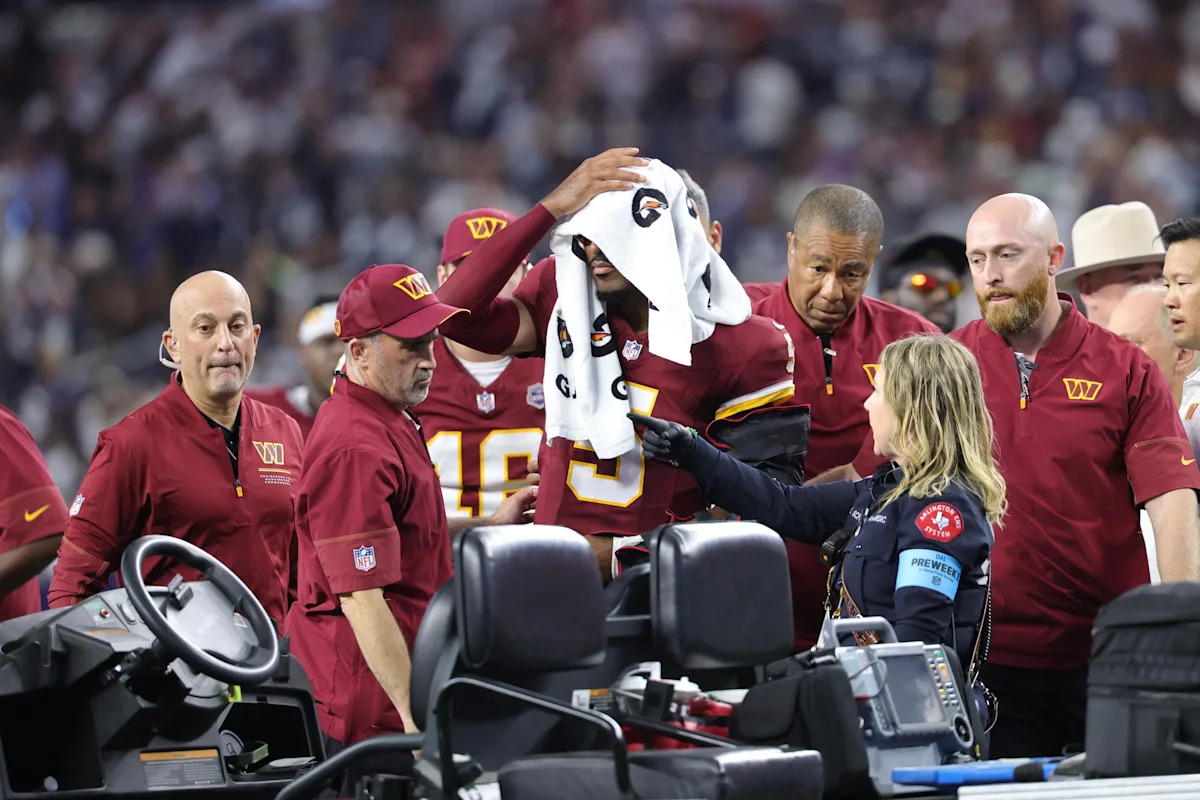 Commanders QB Jayden Daniels brutal elbow injury vs. Cowboys