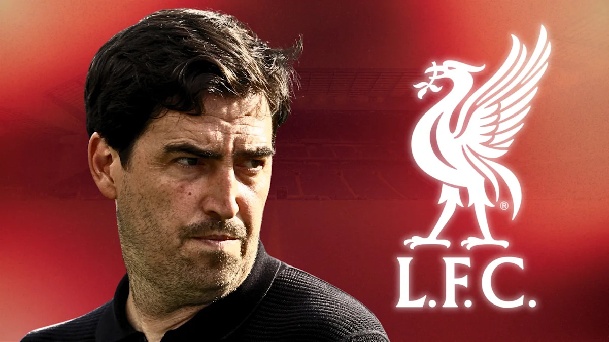 Liverpool handed blow in chase for Premier League defender