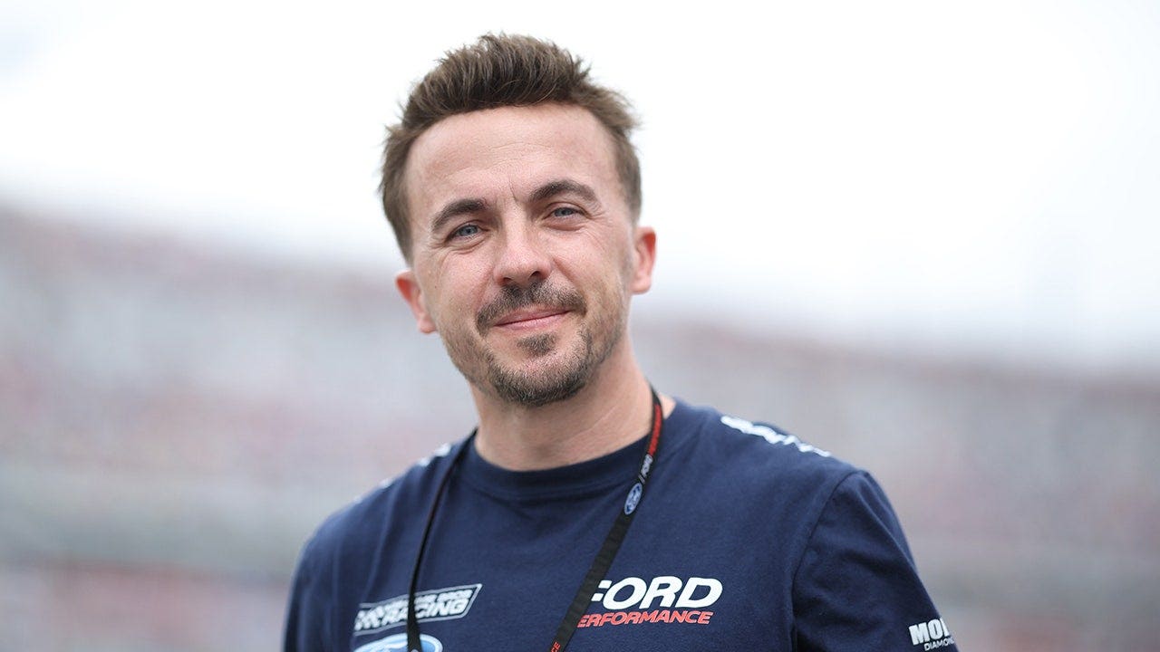 Frankie Muniz says he hit rock bottom amid divorce from Paige Price