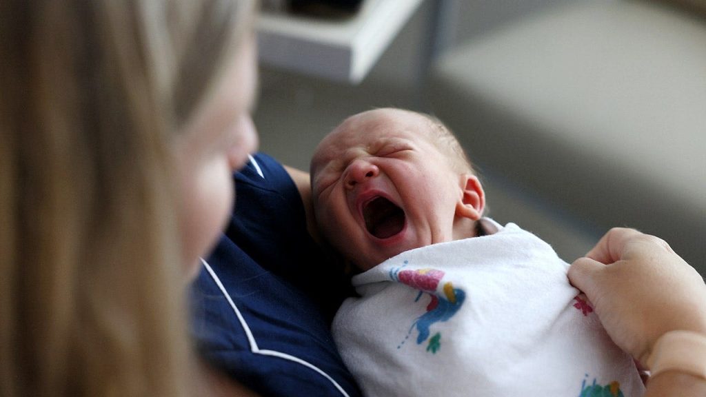 Massachusetts expands nurse home visits for postpartum mental health