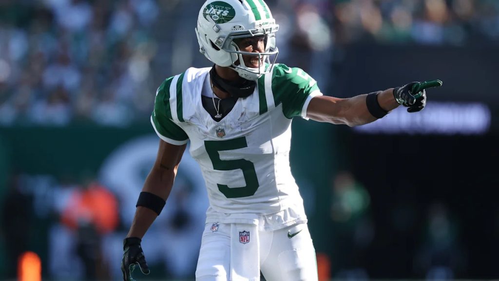 What Garrett Wilson, Aaron Glenn said about argument on Jets’ sideline vs. Dolphins