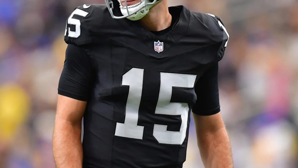 Raiders open door for Fernando Mendoza to replace Kirk Cousins as quarterback