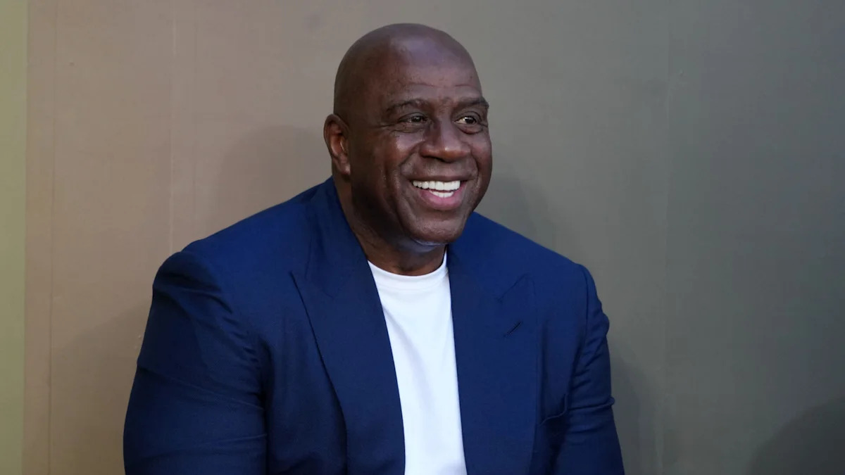 Magic Johnson calls out Commanders for clock management debacle vs. Giants