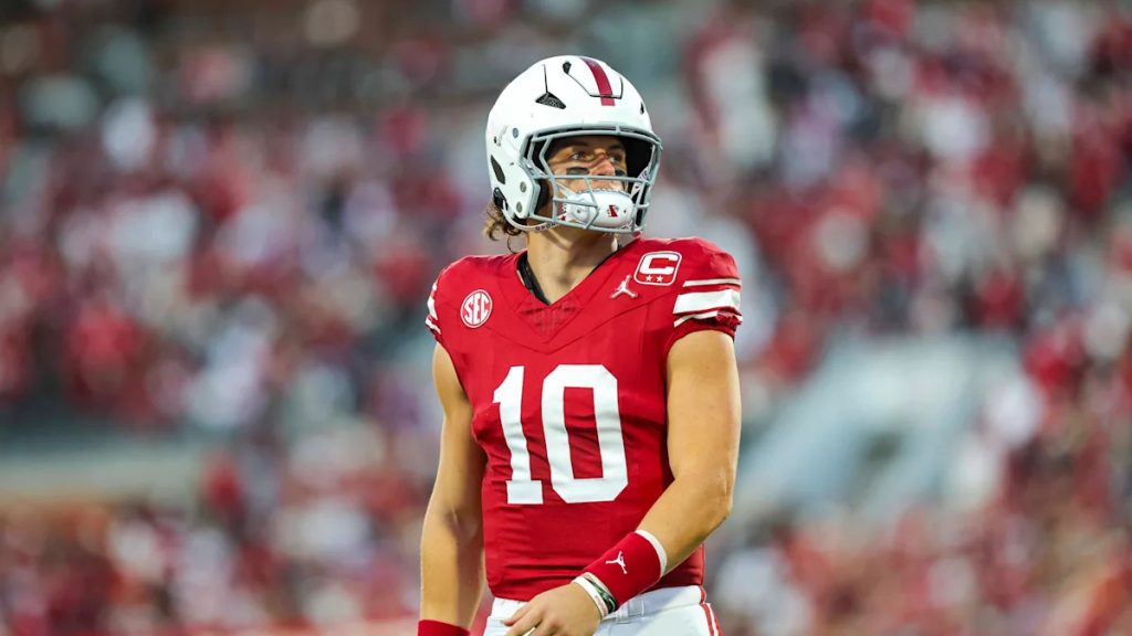 As Oklahoma looks to eliminate ‘backbreaking’ and ‘catastrophic’ errors, the Sooners’ OC says QB John Mateer is still the team’s best option