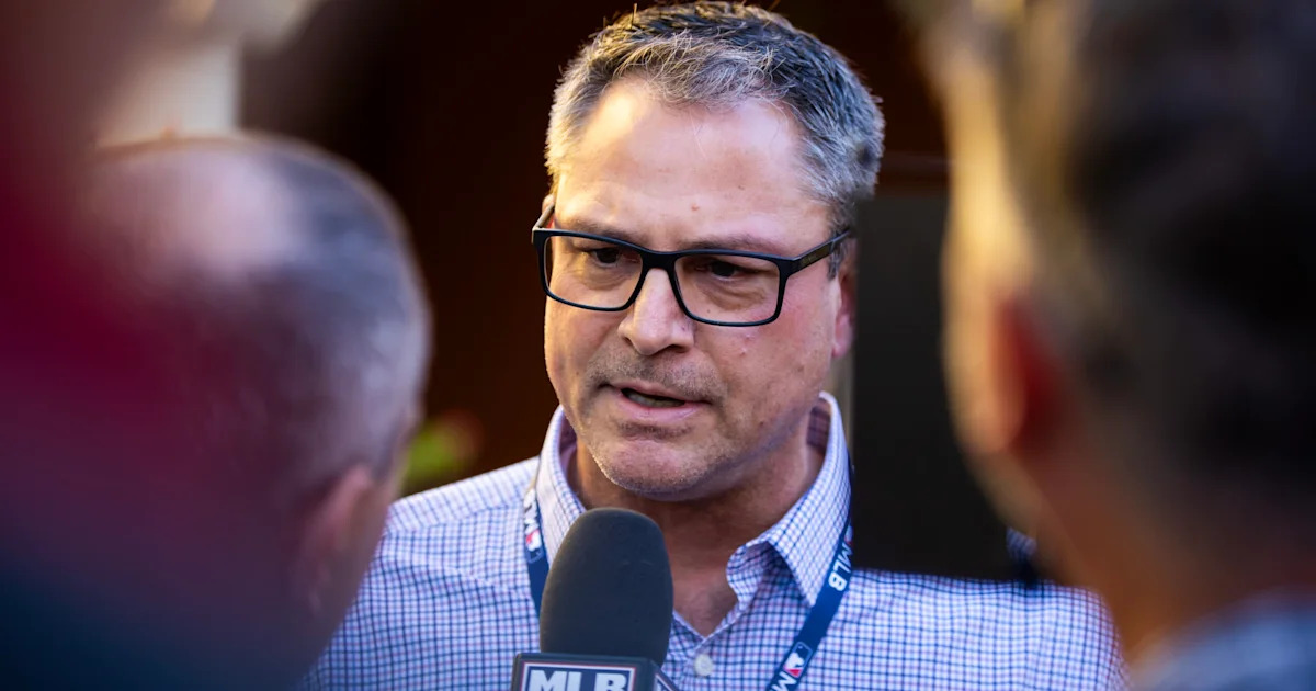 Picollo Shakes Up Royals Hitting Staff After 69-93 Season