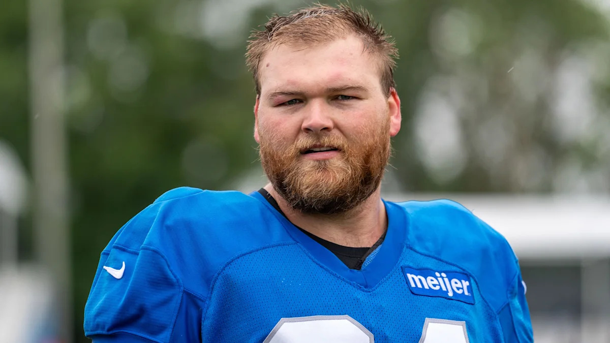 Cade Mays out in NFL Week 5 at Arizona