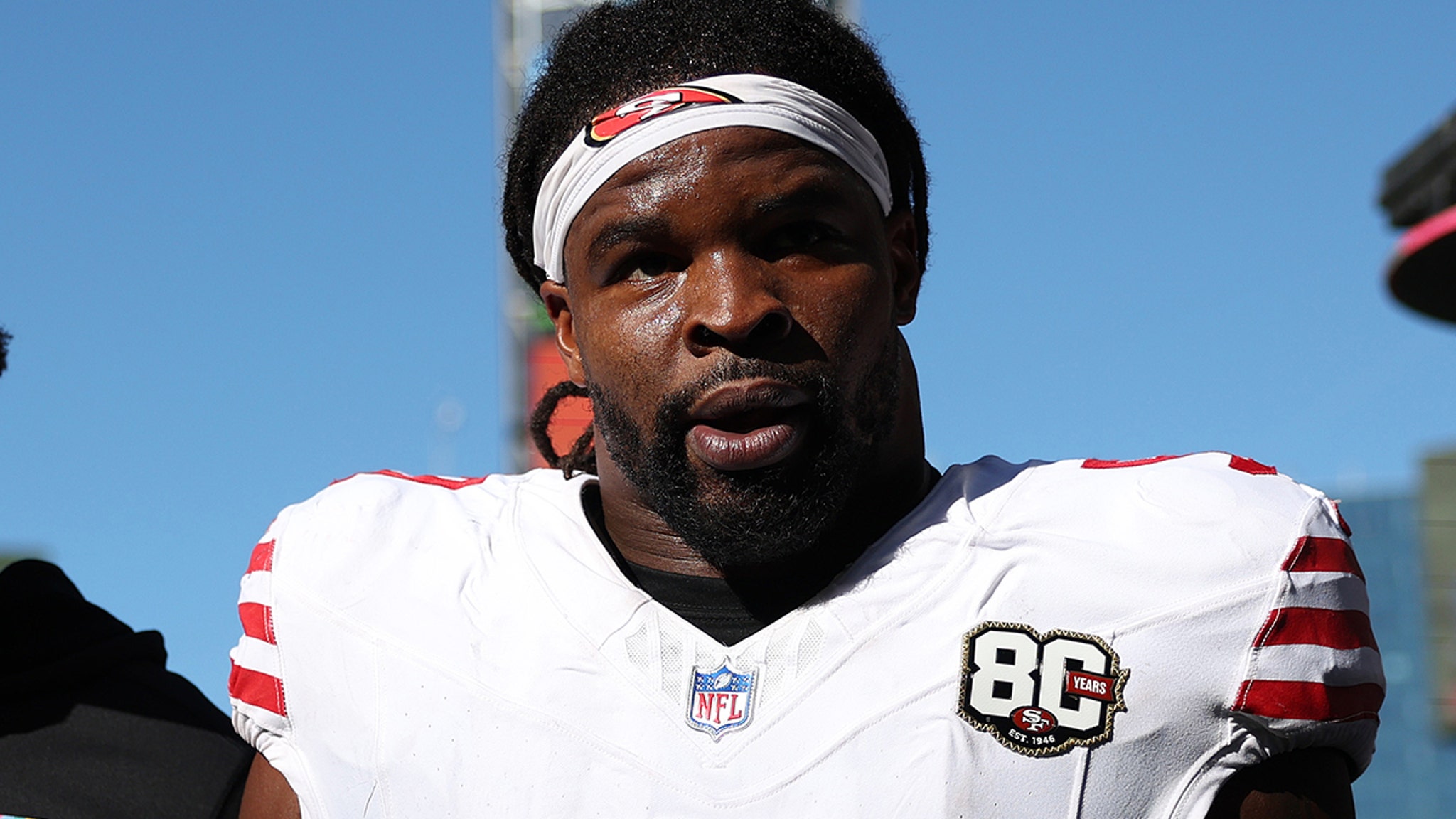Niners’ Dre Greenlaw Suspended One Game For Headbutting Seahawks Player