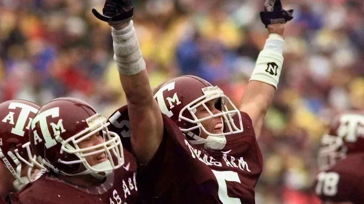 Toya Jones, a former Texas A&M football player and Texas high school track legend, dead at 49