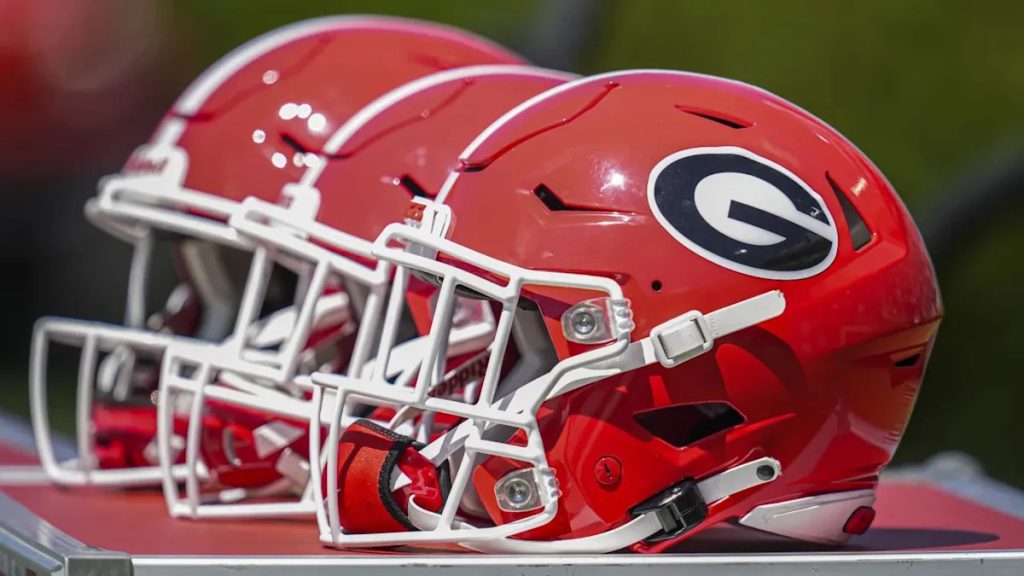 Luke Bryan’s son commits to Georgia, fulfilling childhood dream