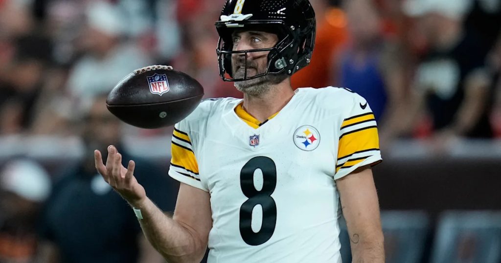 Aaron Rodgers, Mike McCarthy exchange salty language on Steelers’ TD drive