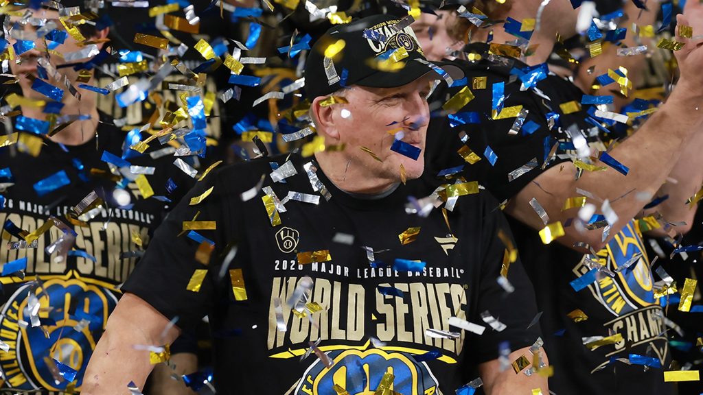 Brewers Manager Pat Murphy Takes Swing at Yankees After World Series