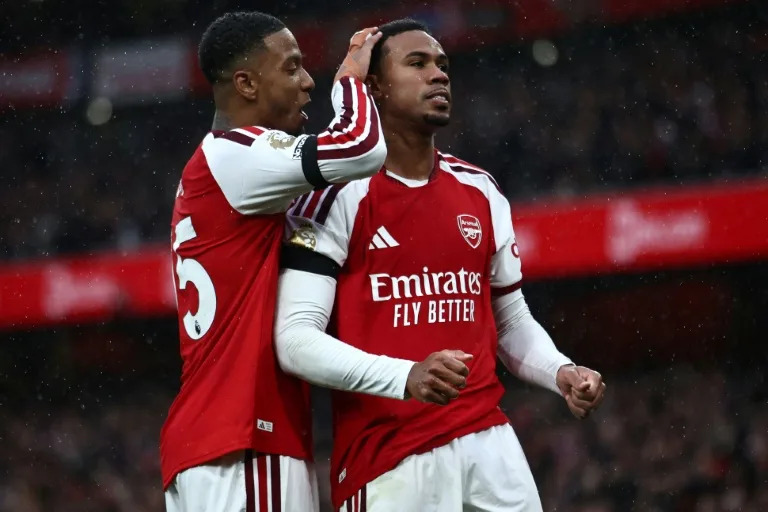Arteta hails mentality as Arsenal go level with Man City