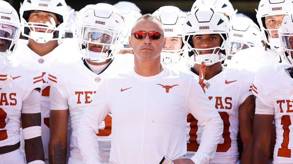 Steve Sarkisian vows to ‘evaluate everything,’ won’t rule out benching Arch Manning amid Texas’ two-game skid
