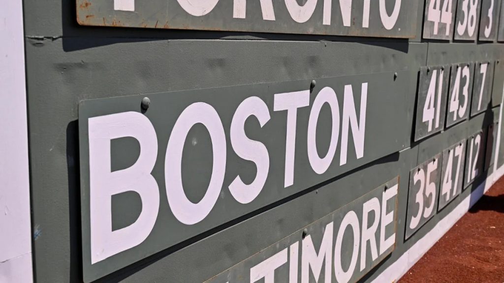 Red Sox could lose assistant GM to Athletics