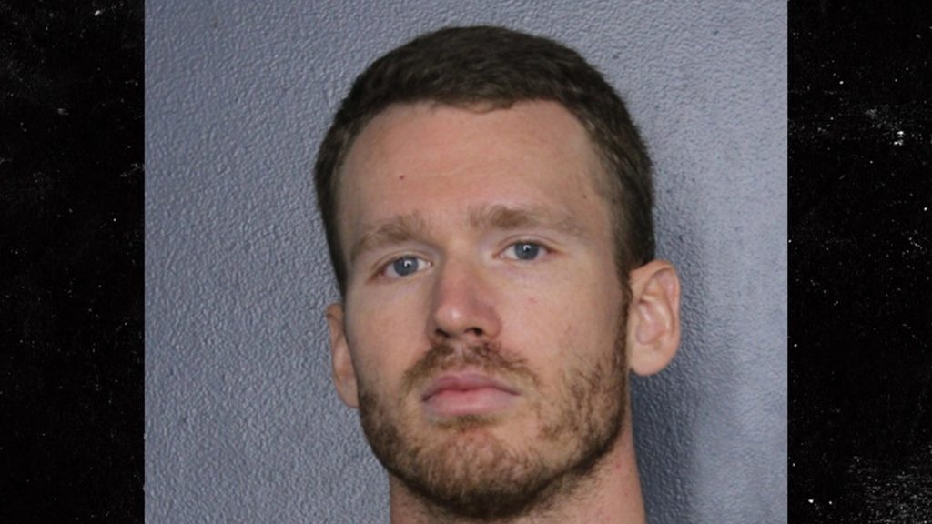 Florida Police Officer Assumed Dead Man’s Identity, Moved Into His Home