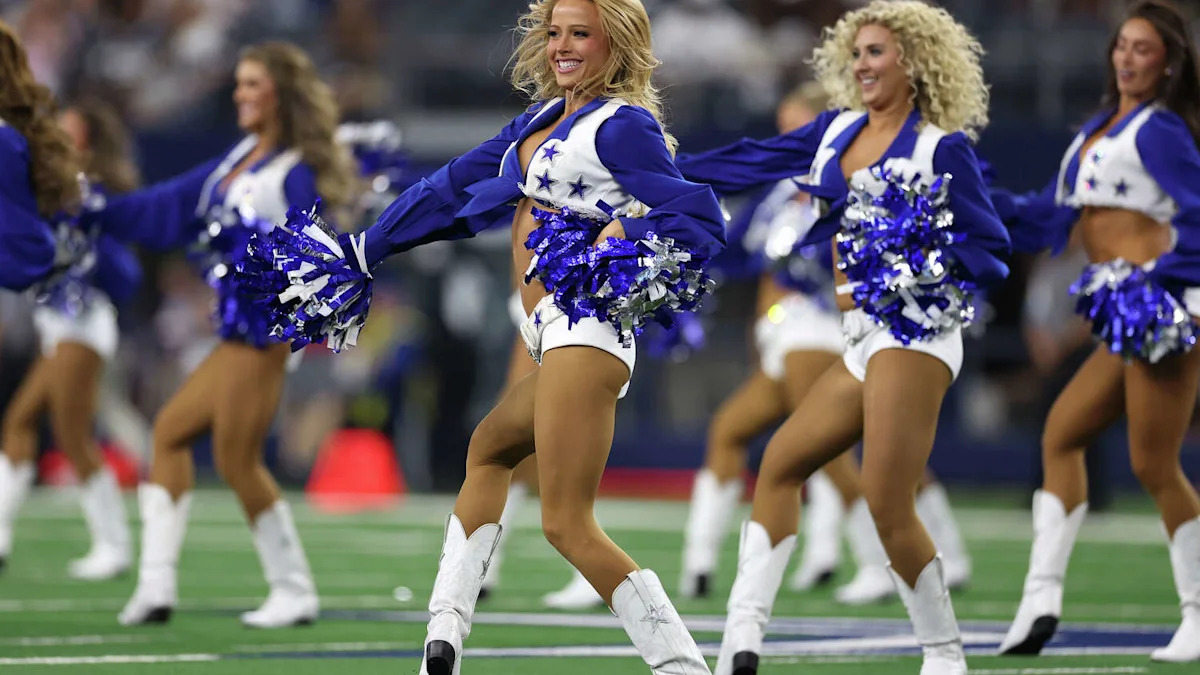 Dallas Cowboys Cheerleaders unionize, begin collective bargaining