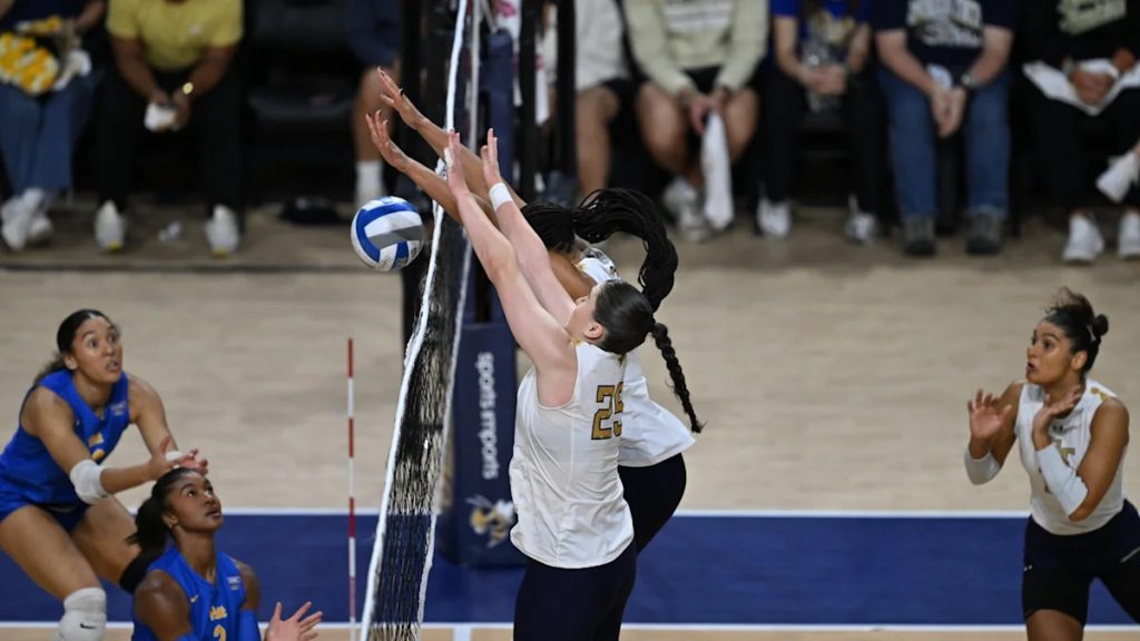 GT Volleyball swept 3-0 by #2 Pitt