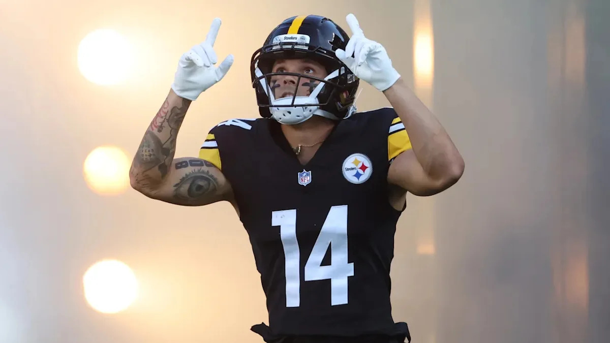 Steelers Lose Roman Wilson, Ben Skowronek to Injuries vs. Colts