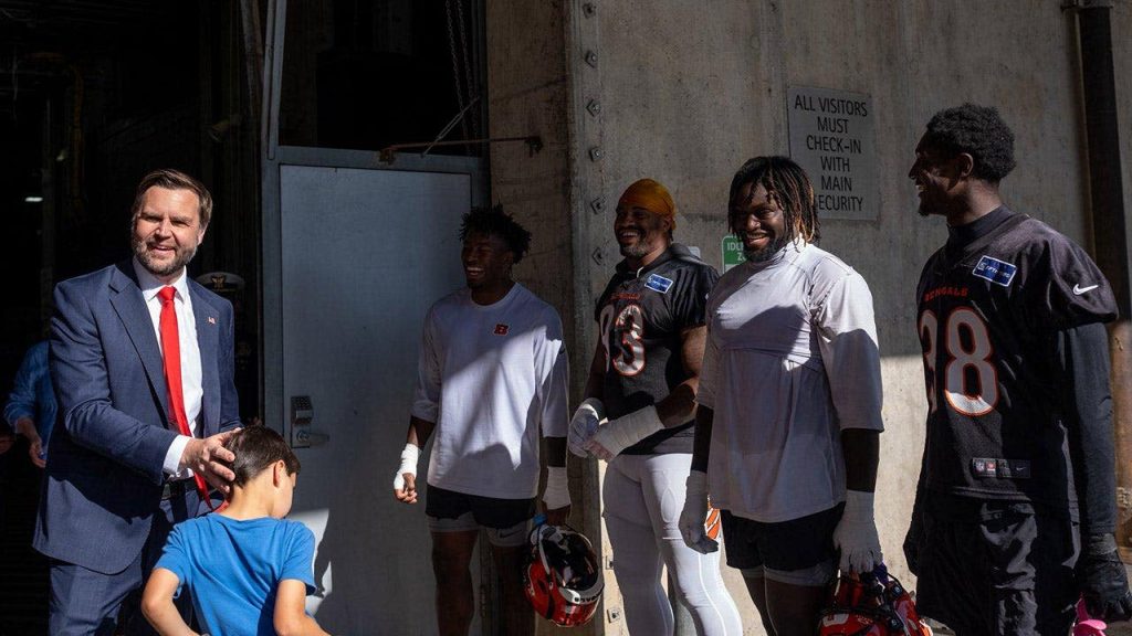 JD Vance sees Bengals making ‘a run’ but that’s understandable because he’s a fan, especially of Ja’Marr Chase